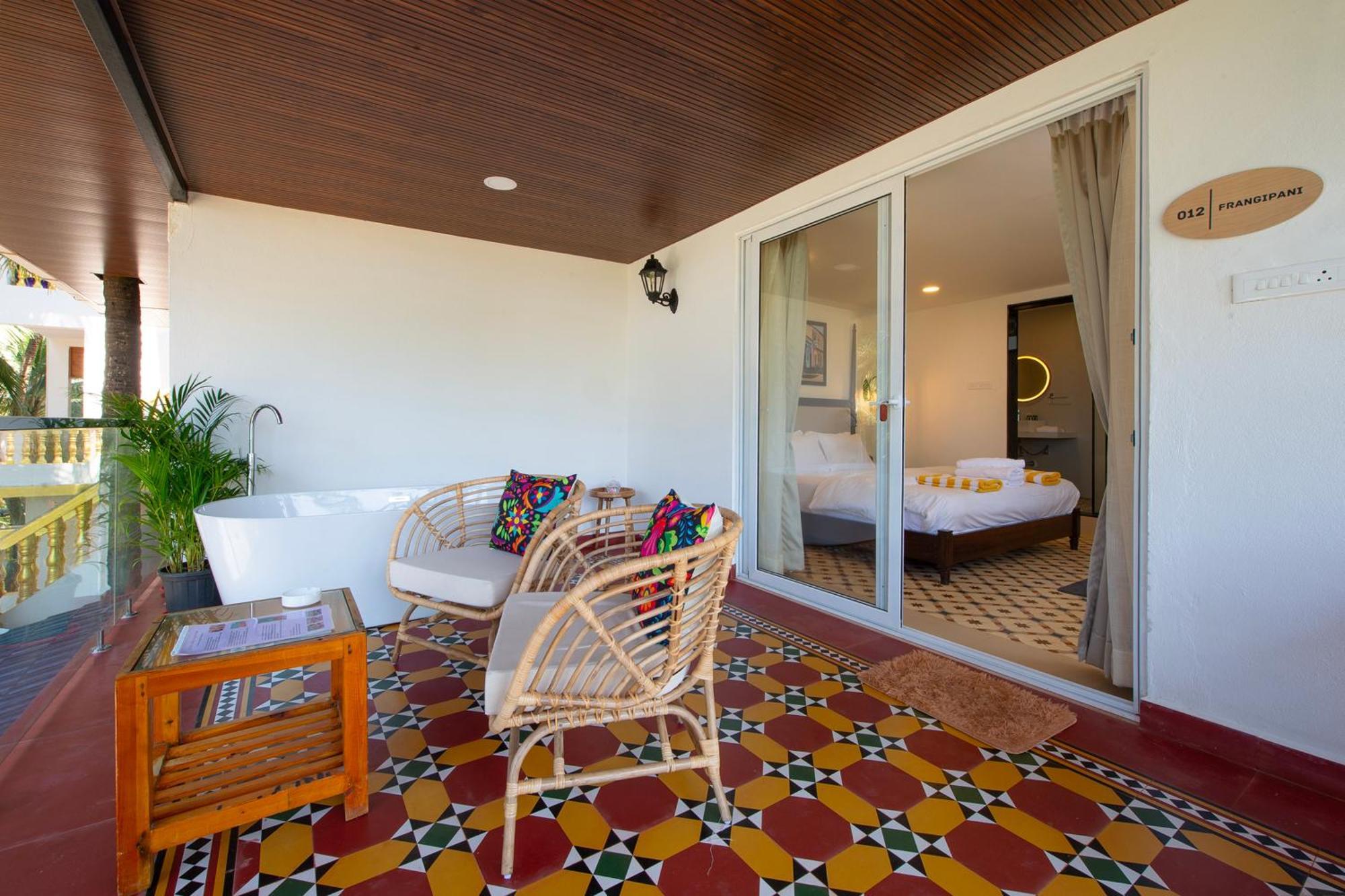 The Rose Goa Beach Resort Агонда Екстериор снимка