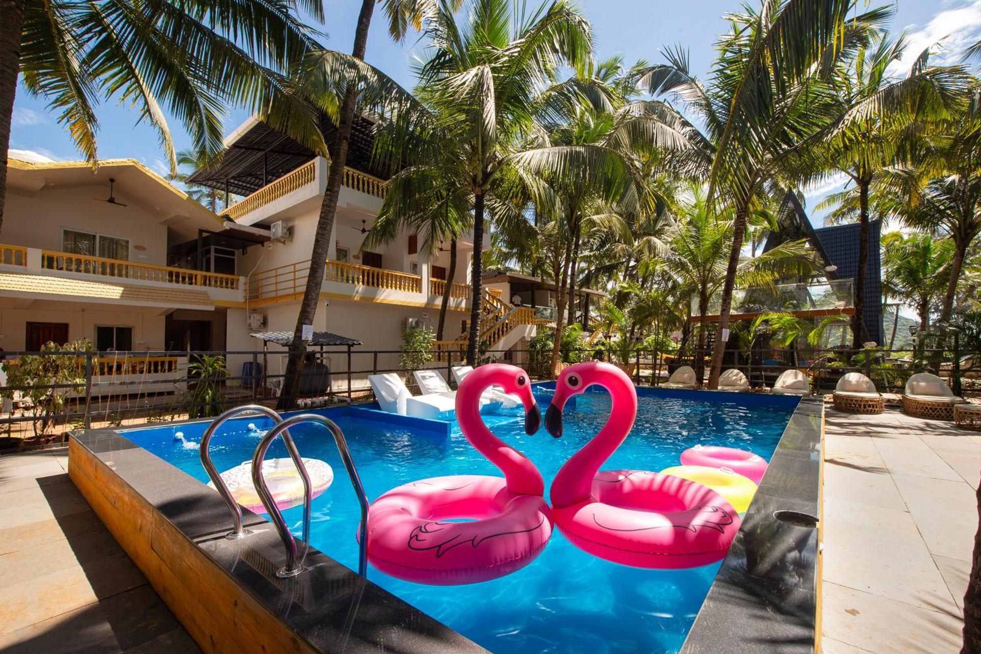 The Rose Goa Beach Resort Агонда Екстериор снимка