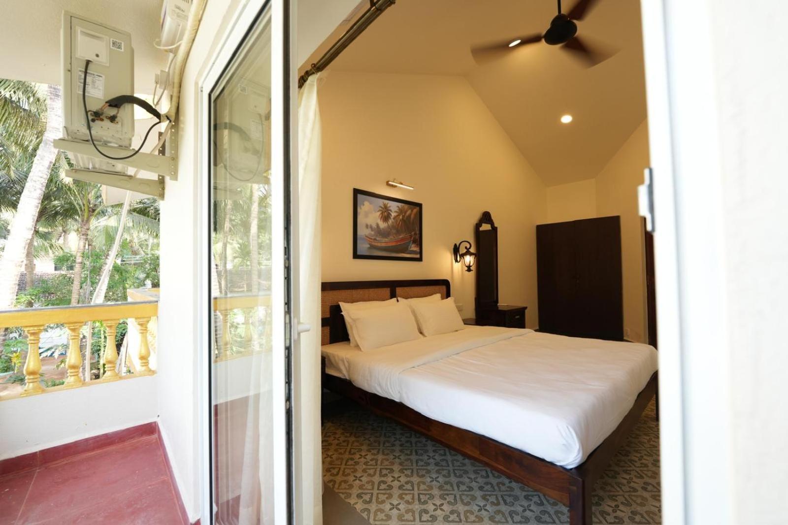 The Rose Goa Beach Resort Агонда Екстериор снимка
