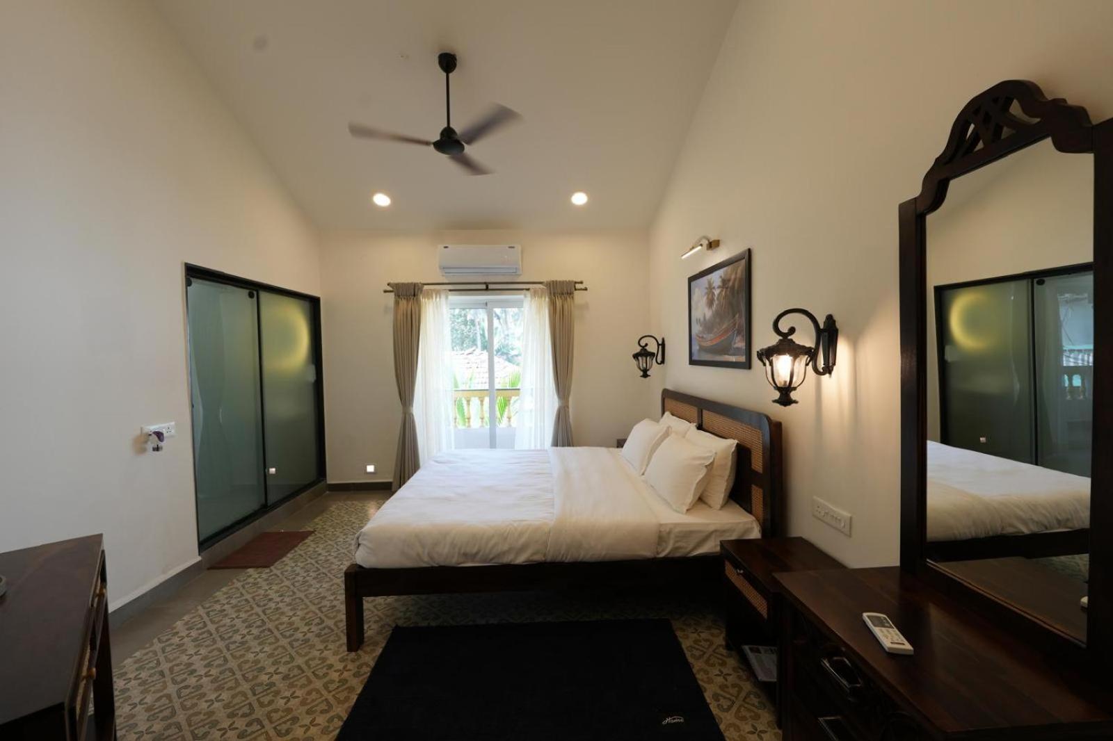 The Rose Goa Beach Resort Агонда Екстериор снимка